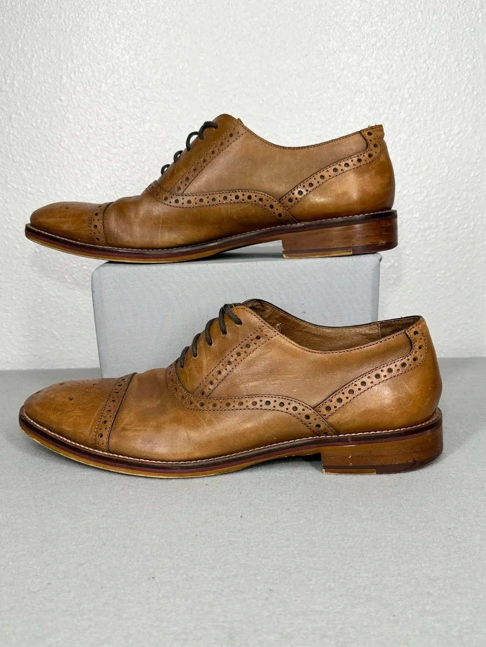 Johnston & Murphy cap-toe oxford brogue dress shoes